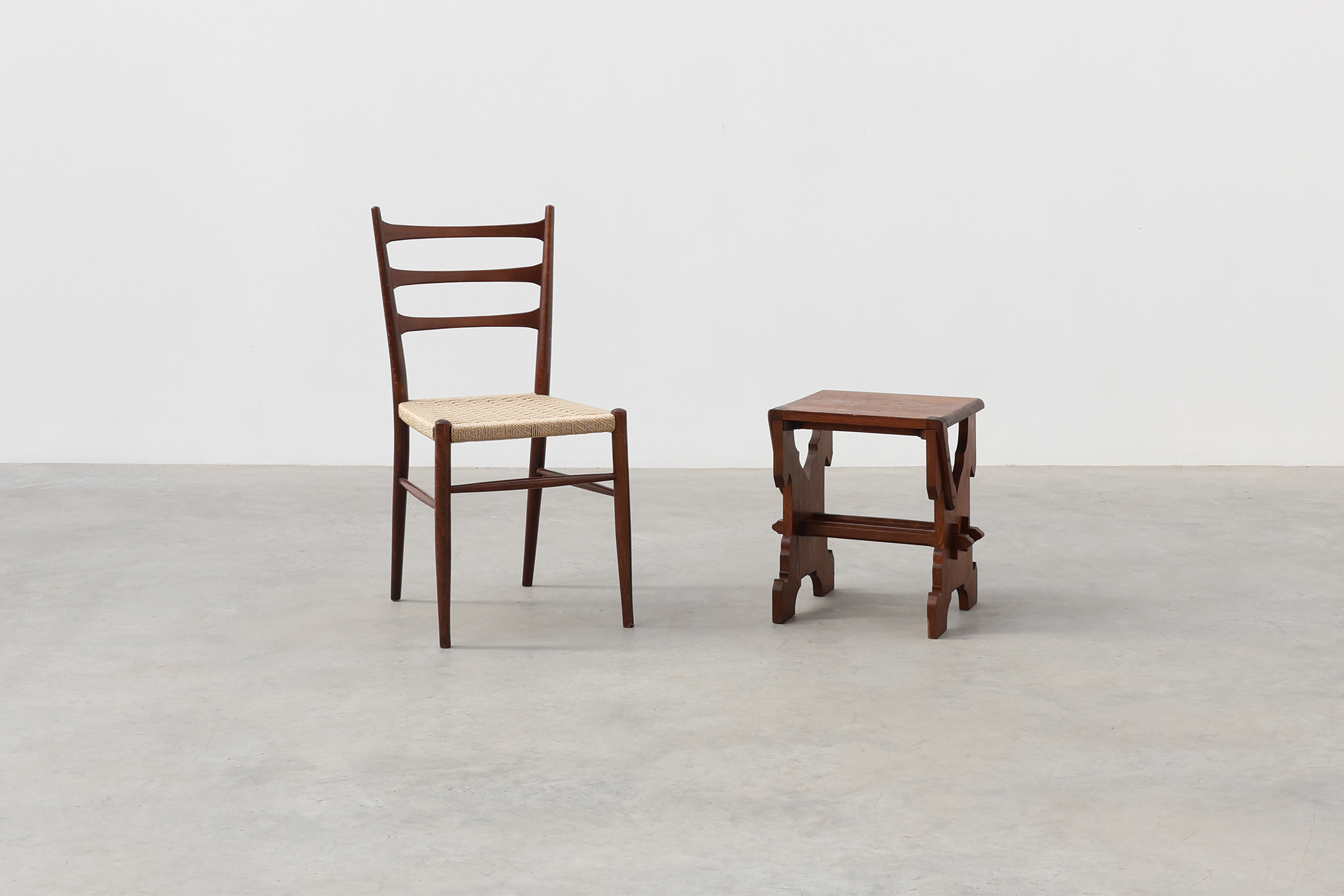 Pair of Belgian Arts & Crafts or Jugendstil Oak Stools, circa 1890thumbnail